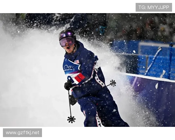 大跳台自由滑雪世界杯（自由式滑雪大跳台世锦赛）sports